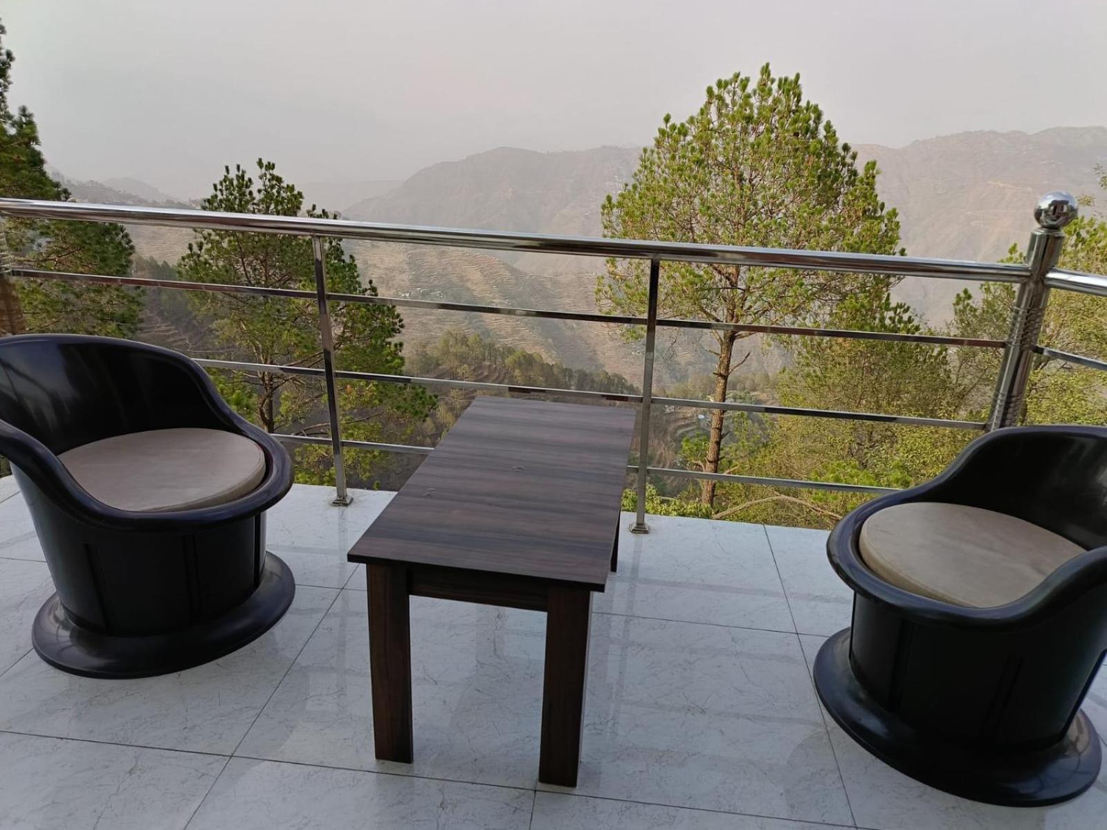 Joshi Holiday Home Stay Lansdowne Buitenkant foto