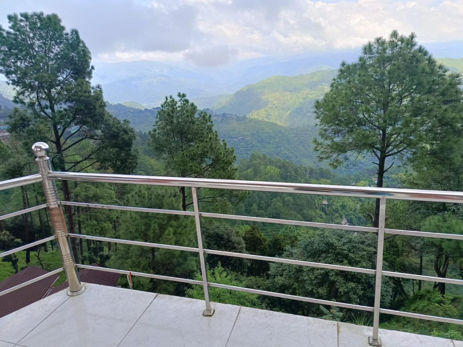Joshi Holiday Home Stay Lansdowne Buitenkant foto